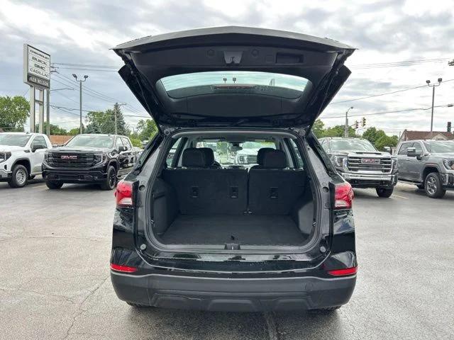 2023 Chevrolet Equinox AWD LS