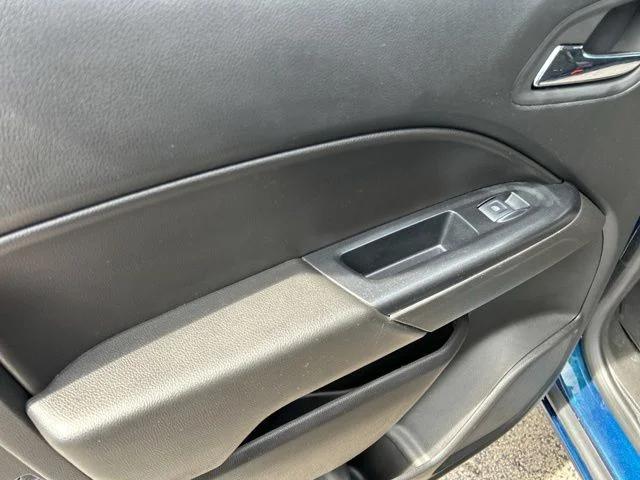 2020 Chevrolet Colorado 4WD Crew Cab Short Box LT