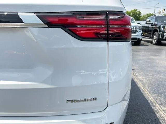 2023 Chevrolet Traverse AWD Premier