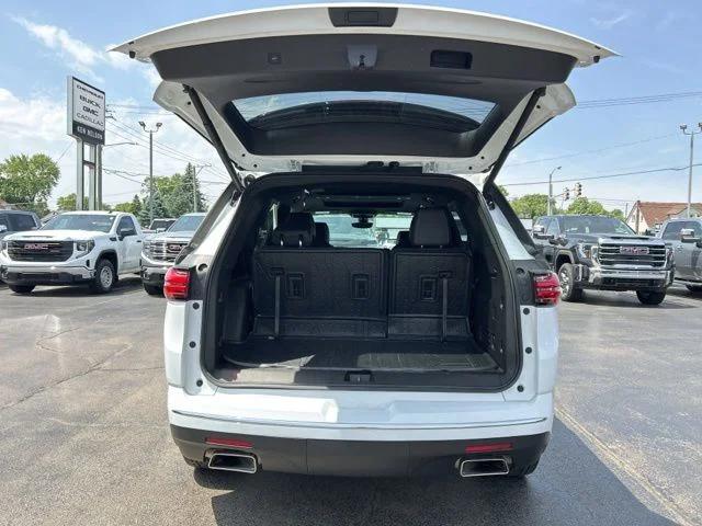 2023 Chevrolet Traverse AWD Premier
