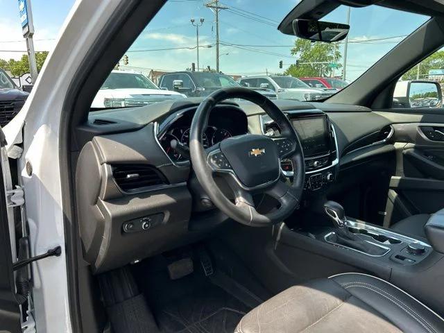 2023 Chevrolet Traverse AWD Premier