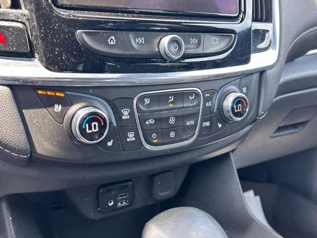2023 Chevrolet Traverse AWD Premier