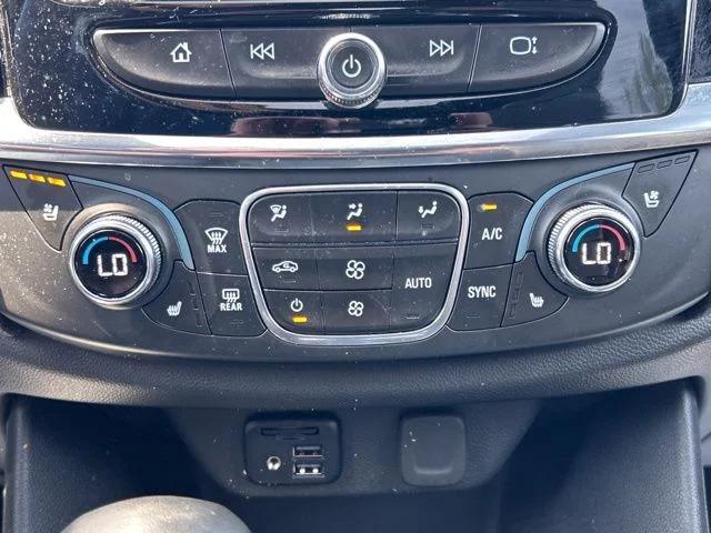2023 Chevrolet Traverse AWD Premier
