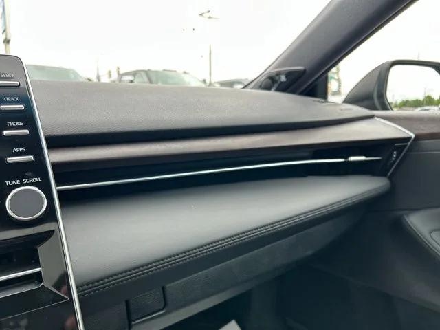 2021 Toyota Avalon Limited AWD