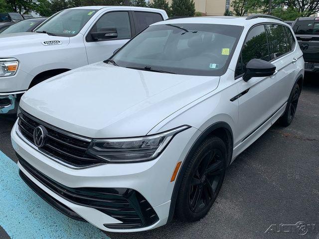 2023 Volkswagen Tiguan 2.0T SE R-Line Black 2023 Volkswagen Tiguan 2.0T SE R-Line Black