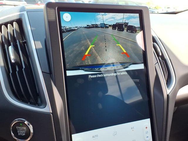 2024 Ford Edge SE