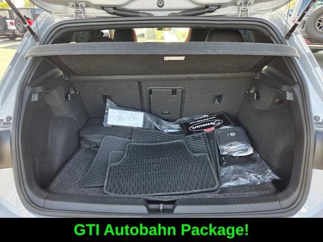 2024 Volkswagen Golf GTI 2.0T Autobahn