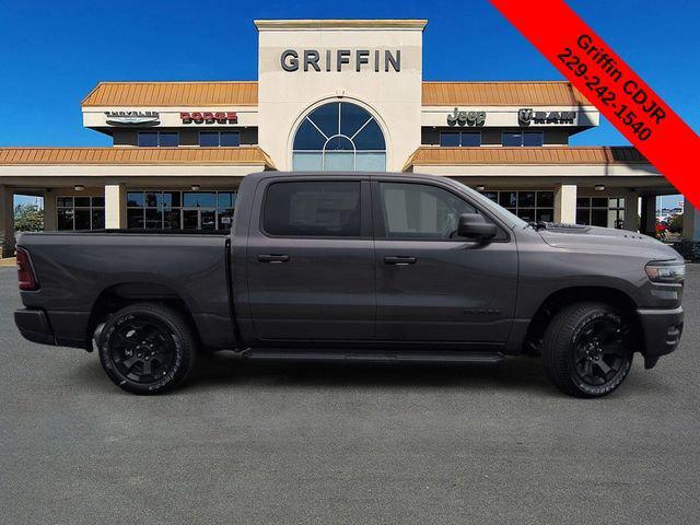 2026 RAM Ram 1500 RAM 1500 EXPRESS CREW CAB 4X4 57 BOX