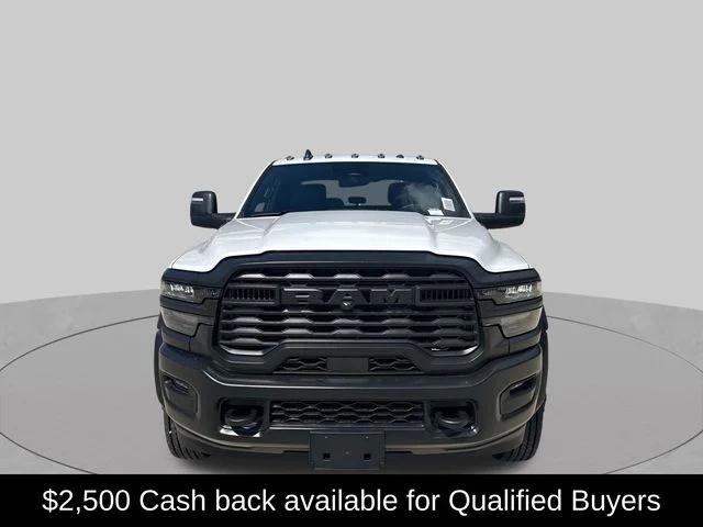 2026 RAM 5500 Chassis RAM 5500 TRADESMAN CHASSIS CREW CAB 4X4 84 CA 2026 RAM 5500 Chassis RAM 5500 TRADESMAN CHASSIS CREW CAB 4X4 84 CA