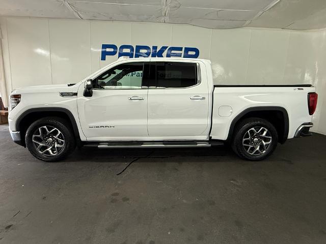 2024 GMC Sierra 1500 4WD Crew Cab Short Box SLT