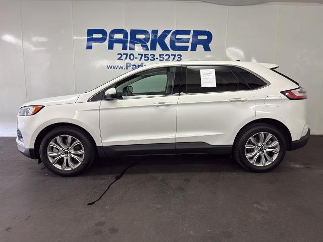 2023 Ford Edge Titanium