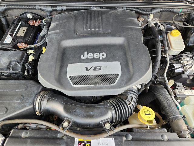 2015 Jeep Wrangler Unlimited Altitude