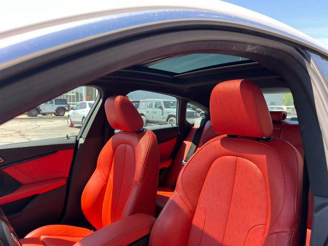 2022 BMW Coupe i xDrive