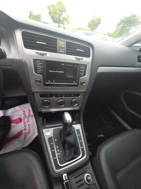 2017 Volkswagen Golf Unknown