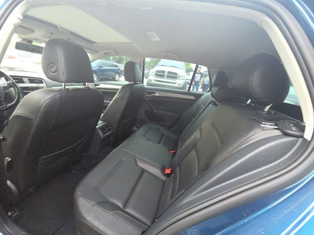 2017 Volkswagen Golf Unknown