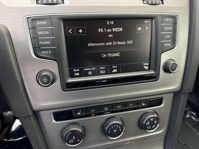 2017 Volkswagen Golf Unknown