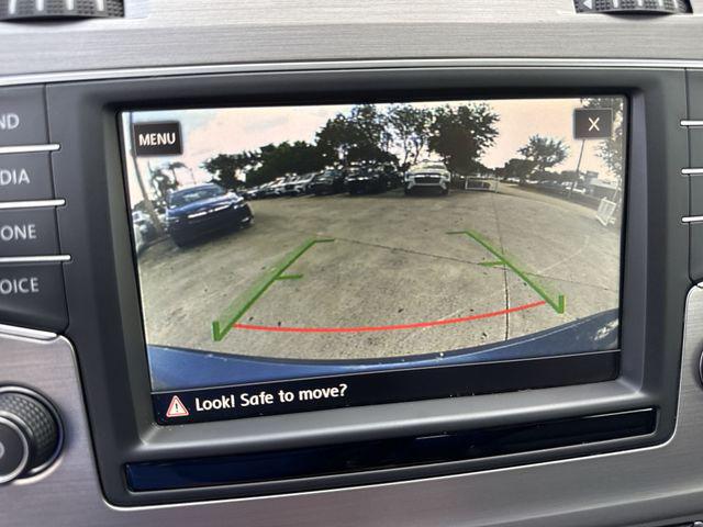 2017 Volkswagen Golf Unknown