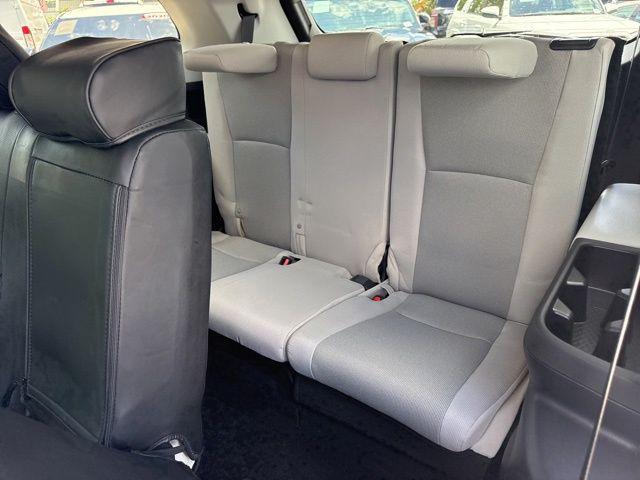 2025 Toyota Grand Highlander LE