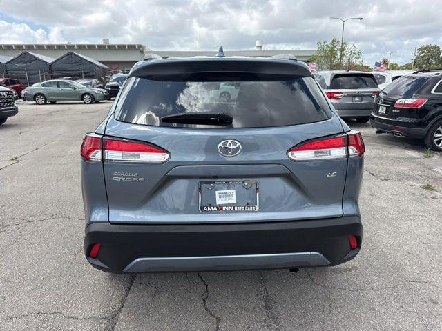 2024 Toyota Corolla Cross LE