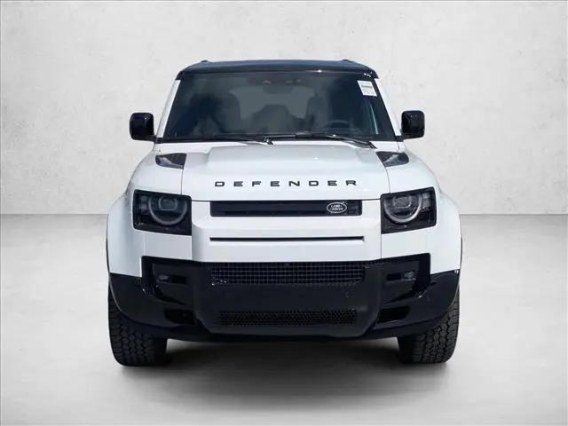 2026 Land Rover Defender P400 X-Dynamic SE