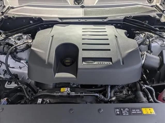 2026 Land Rover Defender P400 X-Dynamic SE