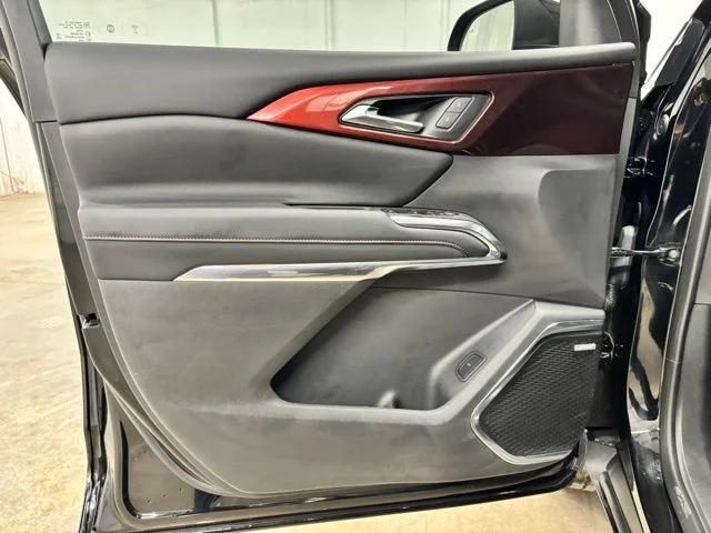 2025 Chevrolet Traverse AWD Z71