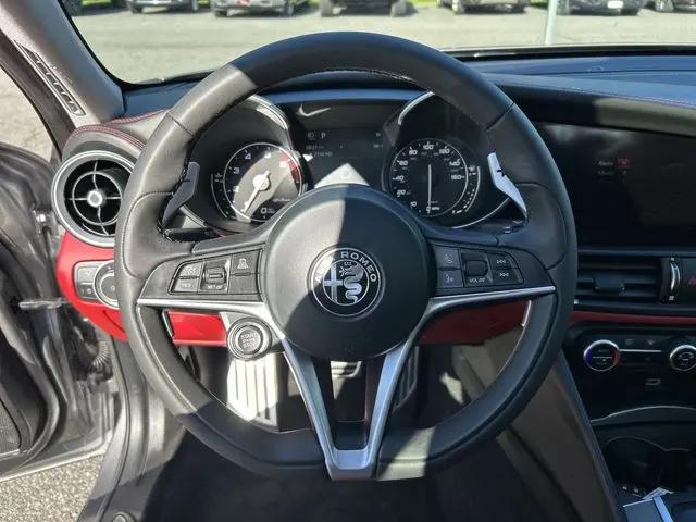 2018 Alfa Romeo Giulia Ti Sport AWD