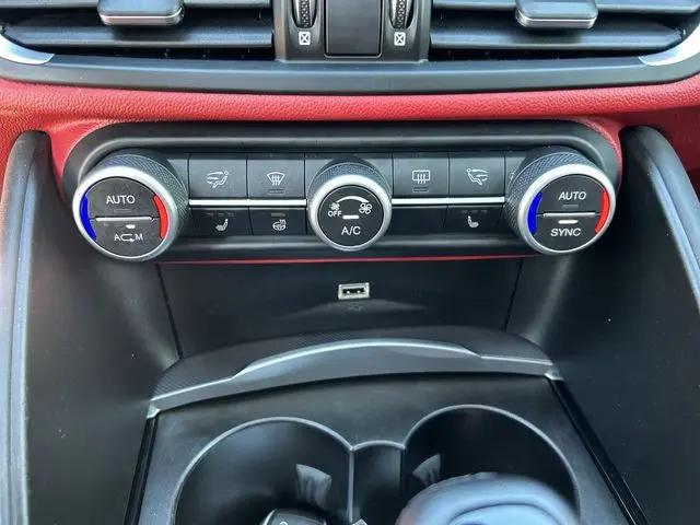 2018 Alfa Romeo Giulia Ti Sport AWD
