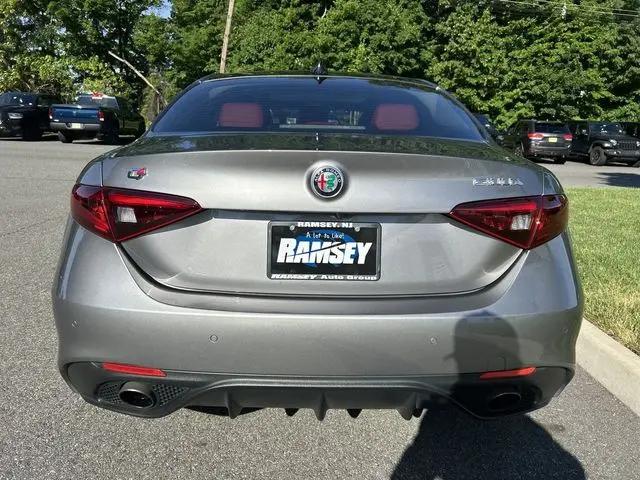 2018 Alfa Romeo Giulia Ti Sport AWD