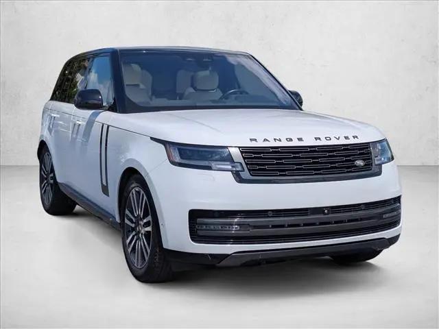 2023 Land Rover Range Rover P530 SE
