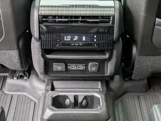 2022 Jeep Wagoneer Series III 4x4