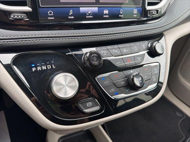 2023 Chrysler Pacifica Touring L AWD