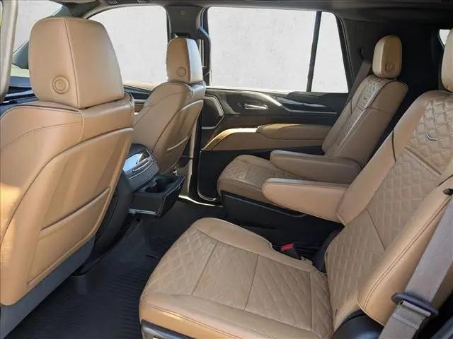 2023 Cadillac Escalade 4WD Sport
