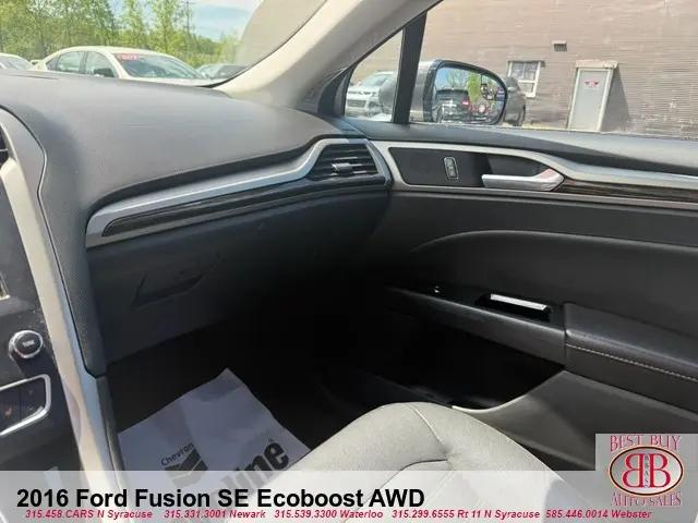 2016 Ford Fusion SE
