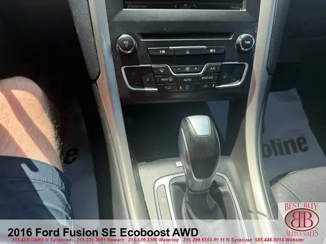 2016 Ford Fusion SE