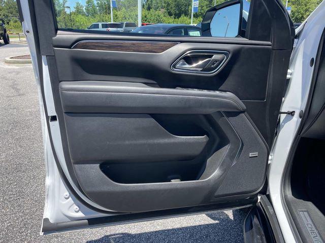 2023 Chevrolet Suburban 4WD Premier
