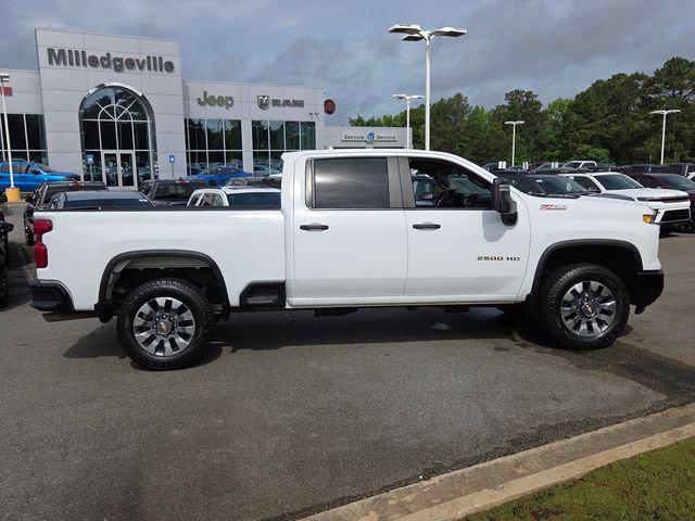 2025 Chevrolet Silverado 2500HD 4WD Crew Cab Standard Bed Custom