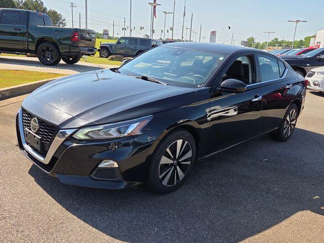 2022 Nissan Altima SV Intelligent AWD