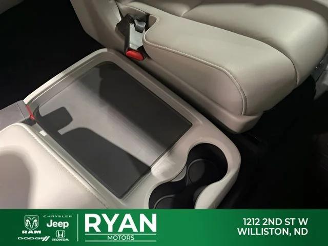 2021 Honda Pilot AWD Touring 7 Passenger