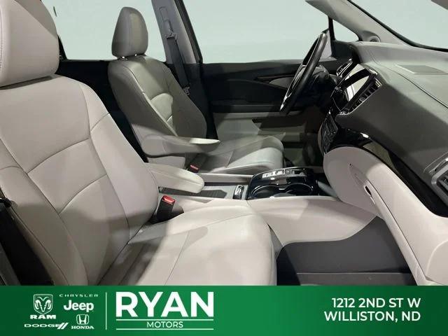 2021 Honda Pilot AWD Touring 7 Passenger