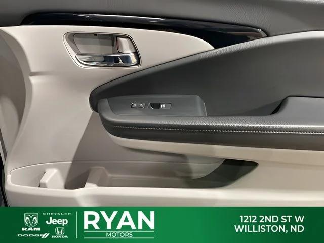 2021 Honda Pilot AWD Touring 7 Passenger