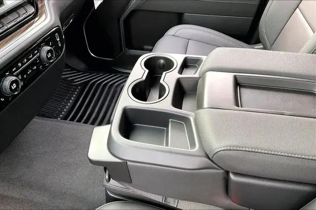 2026 Chevrolet Silverado 2500HD Crew Cab, Standard Bed, LT, 4WD