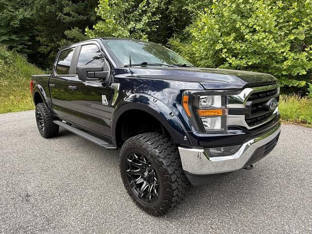 2023 Ford F-150 XLT Crew 4WD V8 Lifted