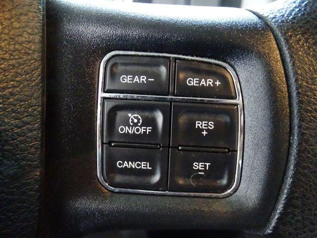 2017 Ram 1500 Express Crew Cab 4x4 5'7" Box