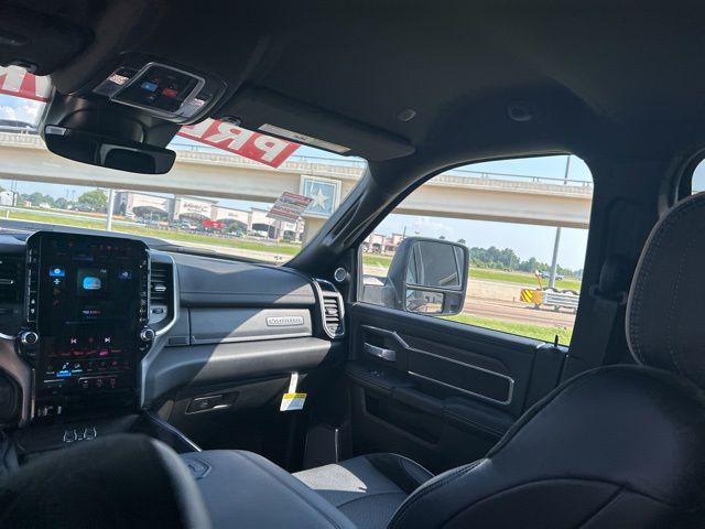 2025 Ram 2500 Laramie Crew Cab 4x4 6'4" Box