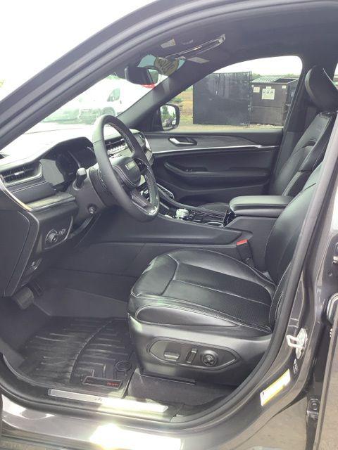 2023 Jeep Grand Cherokee L Overland 4x4