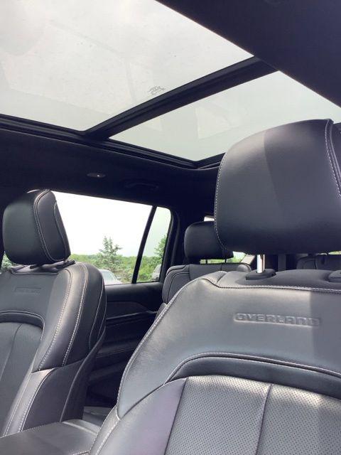 2023 Jeep Grand Cherokee L Overland 4x4