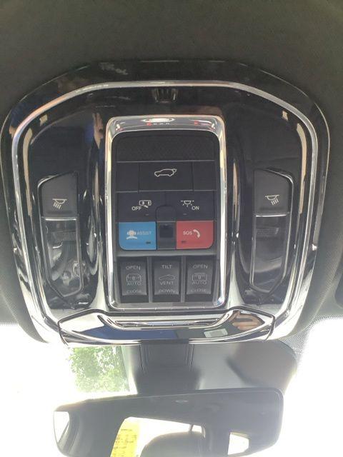 2023 Jeep Grand Cherokee L Overland 4x4