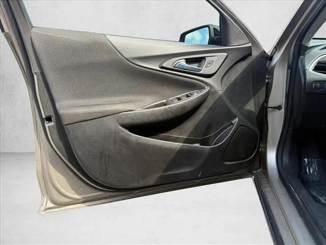 2022 Chevrolet Malibu FWD LT