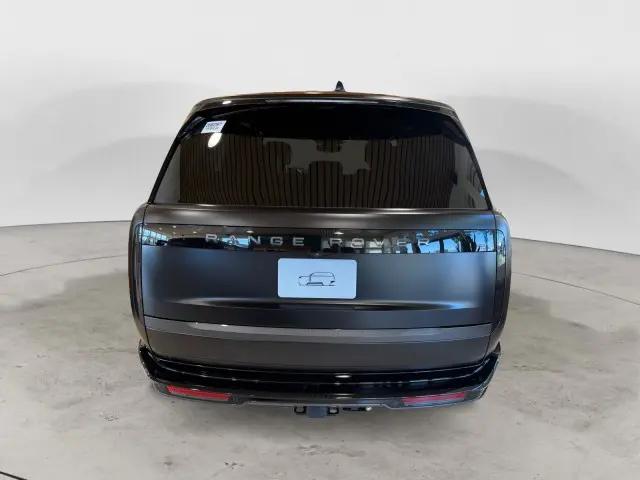 2026 Land Rover Range Rover P400 SE